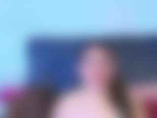 Pokaz na żywo z kerly - Latina MILF na Camsoda