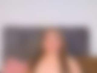 kerly MILF webcam performer live streaming