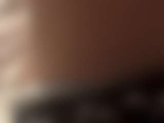 Live cam show with hazeleyes31 - Average on fuklive.com