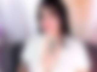Live cam show with Trixxie - Butt Plug on Soda Cam