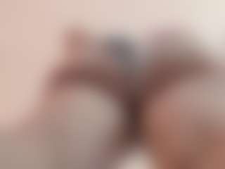 Live cam show with BIG BBW - Spank MILF on xDating