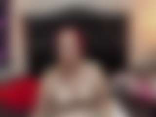 Live cam show with BIG BBW - Red Hair on Stripli.com