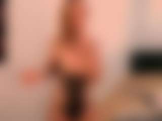 britteebee's Live Sex Cam Show