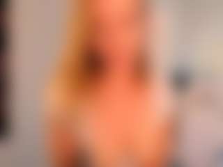 Live cam show with britteebee - Solo on CamClone