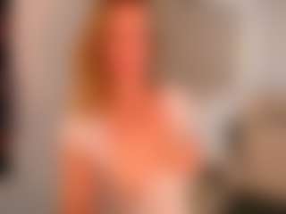 Live cam show with britteebee - Blue Eyes on crypto-cams