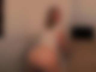 britteebee's Live Sex Cam Show