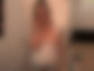 Live cam show with britteebee - Bedroom on camwithhim.com