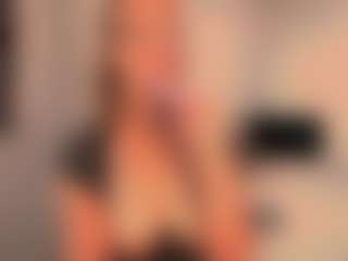 Live cam show with britteebee - Solo on Dolls Live