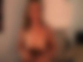 Live cam show with britteebee - Blonde Hair Middle Aged on sexytreat.net