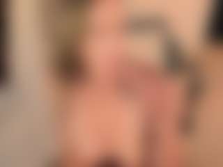 britteebee's Live Sex Cam Show