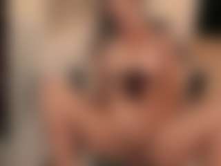 britteebee's Live Sex Cam Show
