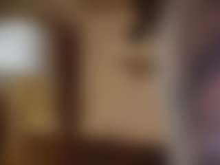 Live cam show with Alice Shazaham - Spun on live18s.com