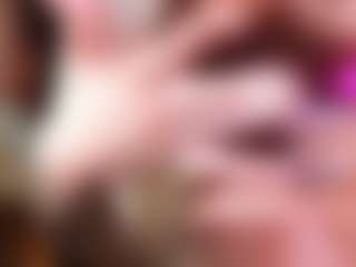 Alice Shazaham's Live Sex Cam Show