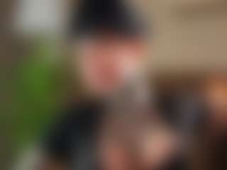 Alice Shazaham's Live Sex Cam Show