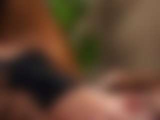 Alice Shazaham's Live Sex Cam Show