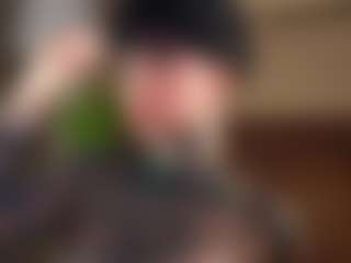 Alice Shazaham's Live Sex Cam Show