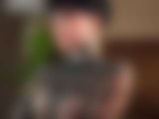 Alice Shazaham's Live Sex Cam Show
