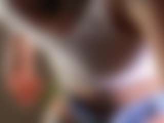 Alice Shazaham's Live Sex Cam Show