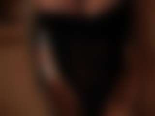 Live cam show with Alice Shazaham - Big Tits on Camming Site