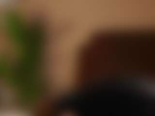 Alice Shazaham's Live Sex Cam Show