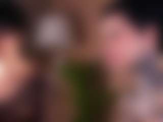 Alice Shazaham's Live Sex Cam Show