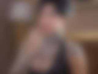 Live cam show with Alice Shazaham - BBW on googirlz