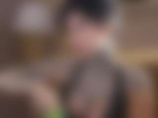 Live cam show with Alice Shazaham - Gagging on Camsoda