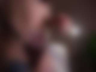 Alice Shazaham's Live Sex Cam Show