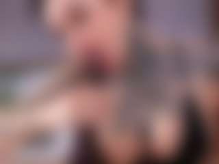 Alice Shazaham's Live Sex Cam Show
