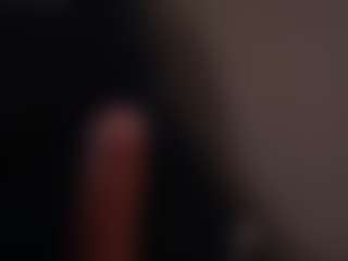 Live cam show with Alice Shazaham - BBW Shaved Pussy on CamSextacy