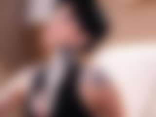 Live cam show with Alice Shazaham - Squirt Curvy on chickslive.net