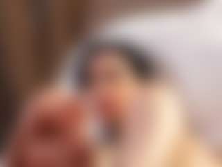 Live cam show with Alice Shazaham - Arab BBW on camwithhim.com