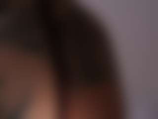 Alice Shazaham's Live Sex Cam Show