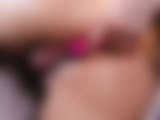 Alice Shazaham's Live Sex Cam Show