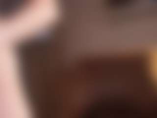 Live cam show with Alice Shazaham - Shaved Pussy on Nude Chat * 1 On 1 Webcam Sex * Live Cam Show