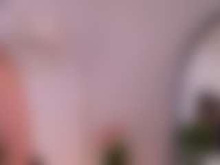 Lea Thompson's Live Sex Cam Show