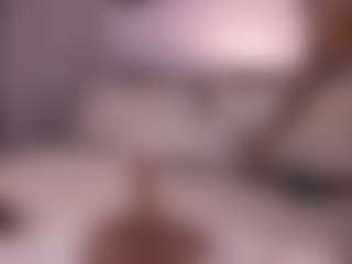 Live cam show with Lea Thompson - Spank Lovense on Camsoda