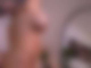 Lea Thompson's Live Sex Cam Show