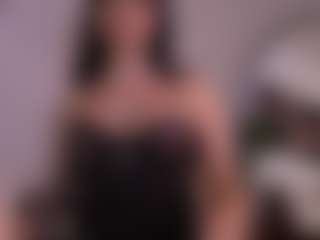 Lea Thompson's Live Sex Cam Show