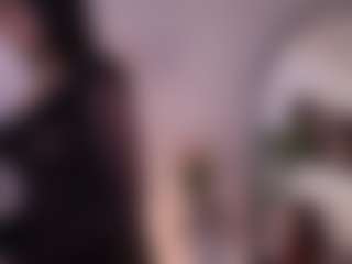 Lea Thompson's Live Sex Cam Show
