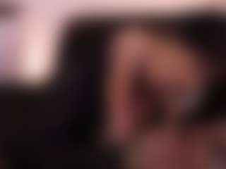Lea Thompson's Live Sex Cam Show