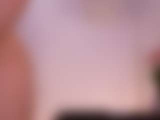 Lea Thompson's Live Sex Cam Show