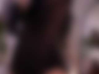 Lea Thompson's Live Sex Cam Show