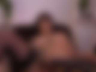 Lea Thompson's Live Sex Cam Show