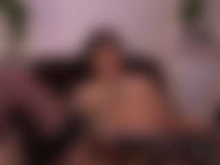 Lea Thompson's Live Sex Cam Show