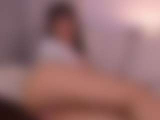 Lea Thompson's Live Sex Cam Show