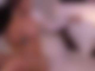 Lea Thompson's Live Sex Cam Show