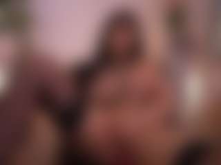 Lea Thompson's Live Sex Cam Show