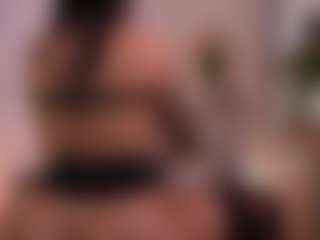 Lea Thompson's Live Sex Cam Show