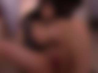 Live cam show with Lea Thompson - Barelylegal on Camming Site